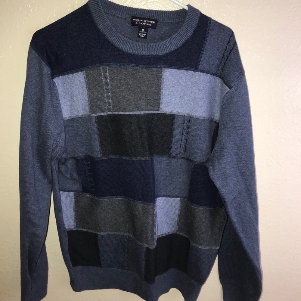 Sweater Large Roundtree and Yorke